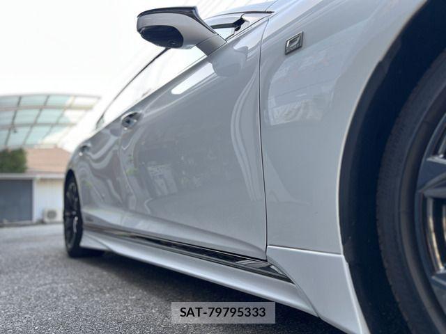 Lexus LS 2021-10 8158697-19