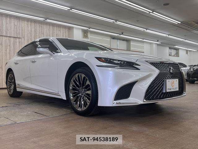 Lexus LS 2017-12 8315191-12