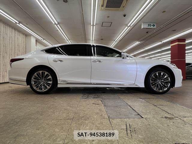 Lexus LS 2017-12 8315191-13