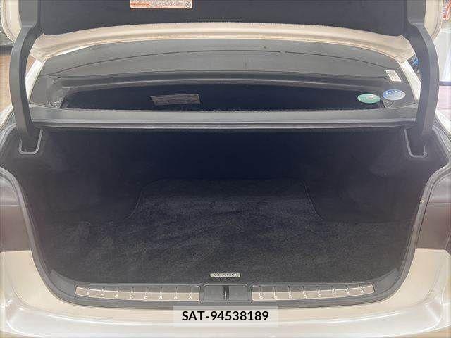 Lexus LS 2017-12 8315191-8