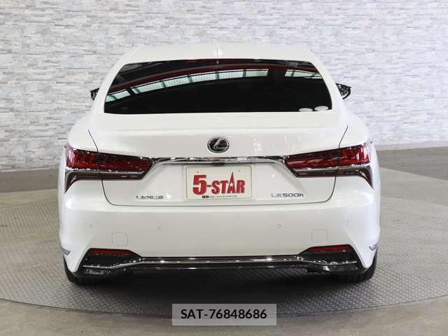 Lexus LS 2017-11 8315190-14
