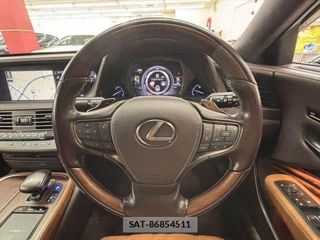 Lexus LS 2018-03 8336566-9