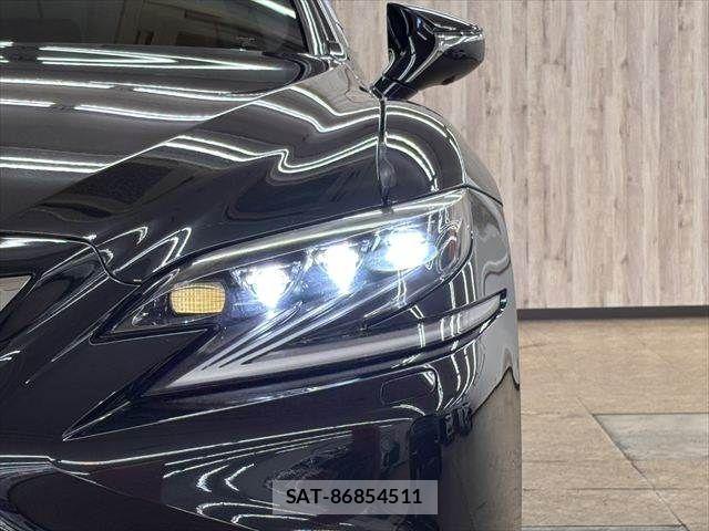Lexus LS 2018-03 8336566-10
