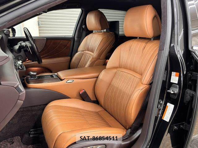 Lexus LS 2018-03 8336566-27