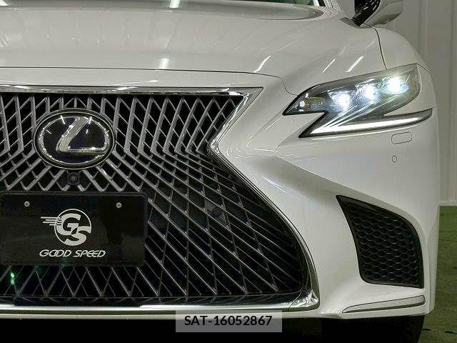 Lexus LS 2017-11 8336564-17