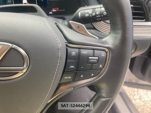 Lexus LS 2024-02 8336562-16