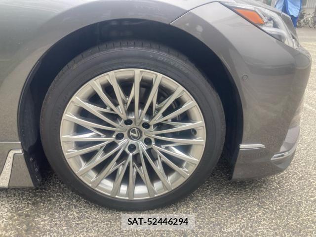 Lexus LS 2024-02 8336562-5