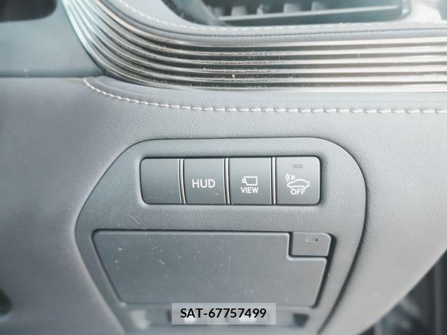 Lexus LS 2018-03 8366744-15