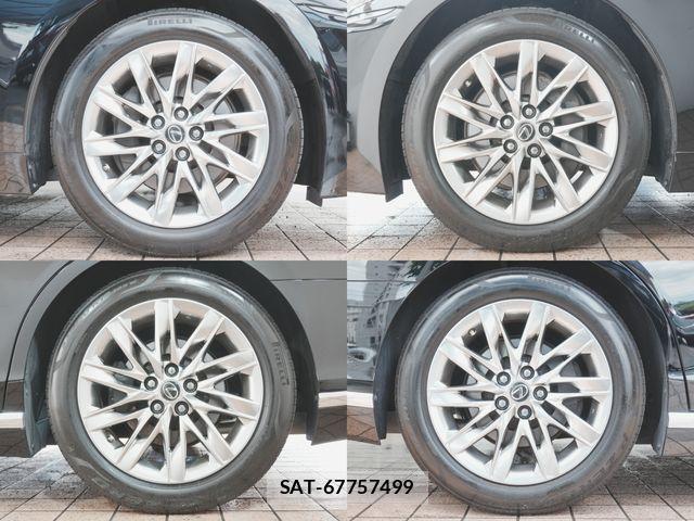 Lexus LS 2018-03 8366744-7