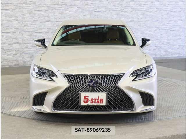 Lexus LS 2019-04 8366742-11