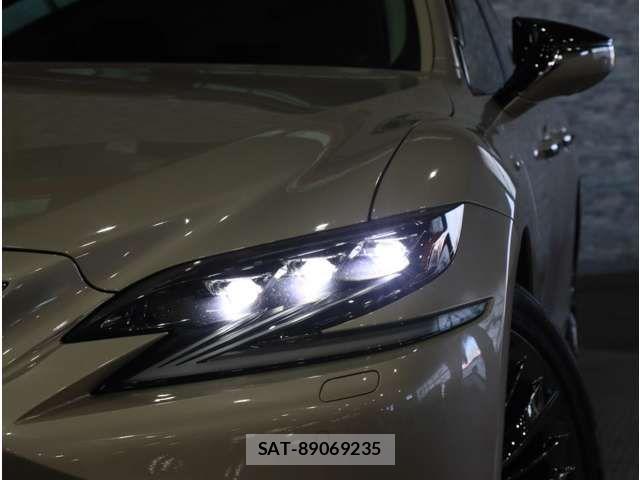 Lexus LS 2019-04 8366742-15