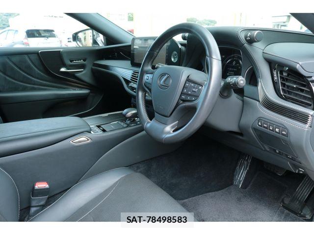 Lexus LS 2020-12 8438353-15
