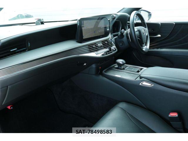 Lexus LS 2020-12 8438353-16