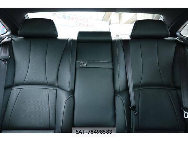 Lexus LS 2020-12 8438353-18