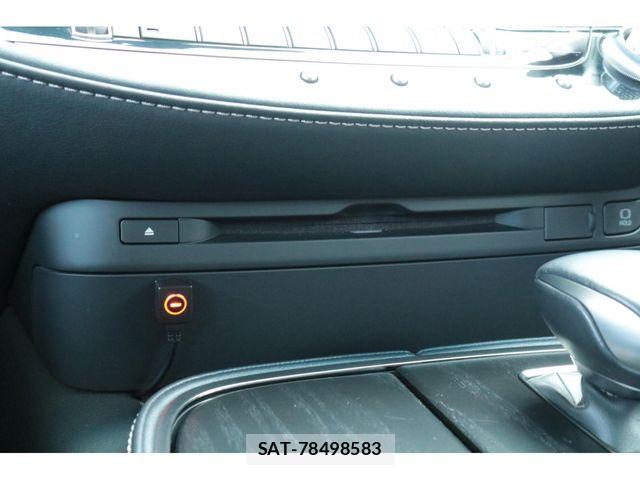 Lexus LS 2020-12 8438353-25