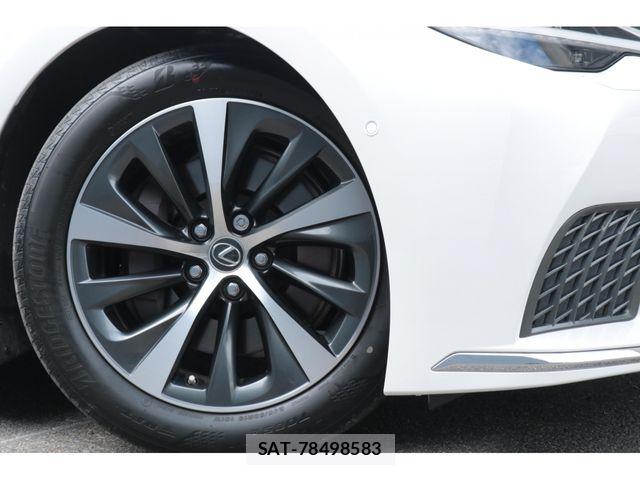 Lexus LS 2020-12 8438353-3