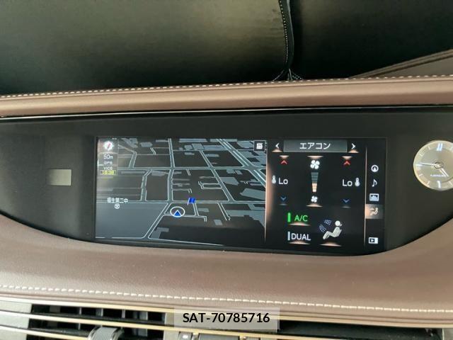 Lexus LS 2019-10 8525540-27