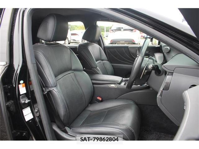 Lexus LS 2017-11 8627481-21