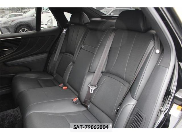 Lexus LS 2017-11 8627481-23