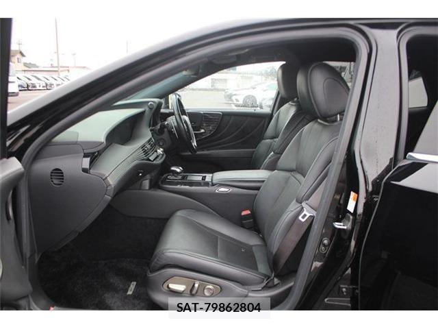 Lexus LS 2017-11 8627481-24