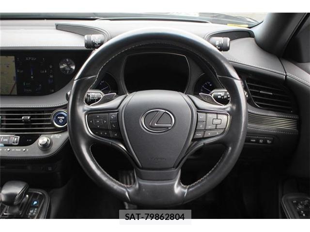 Lexus LS 2017-11 8627481-27
