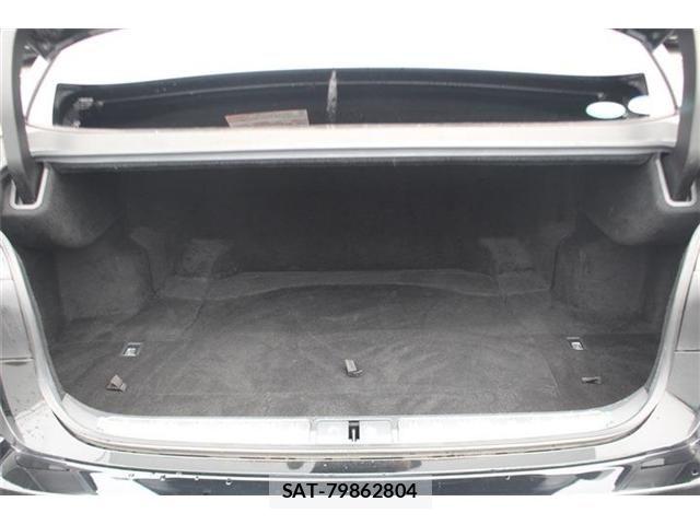 Lexus LS 2017-11 8627481-29