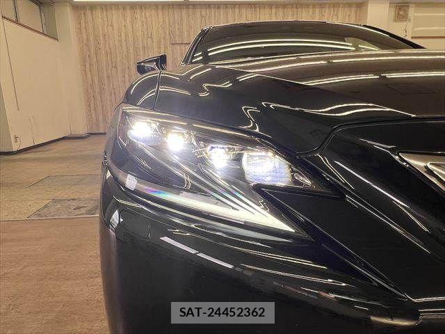 Lexus LS 2019-07 8627482-26