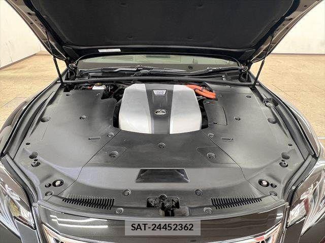 Lexus LS 2019-07 8627482-27
