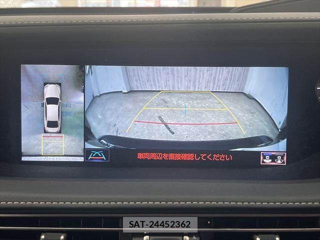 Lexus LS 2019-07 8627482-5