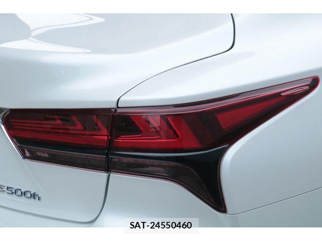 Lexus LS 2021-10 8666403-14