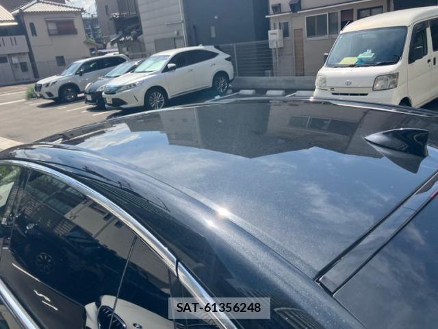 Lexus LS 2017-11 8666402-6