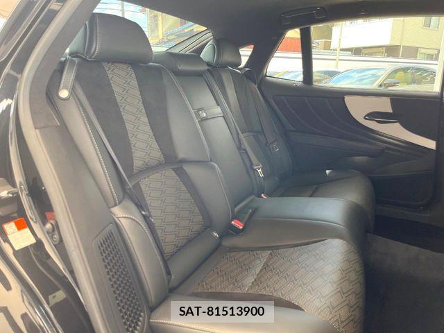 Lexus LS 2021-10 8796485-9