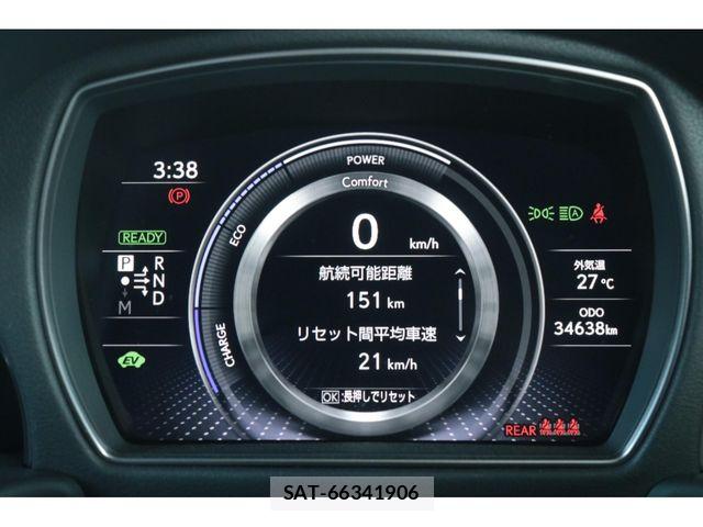 Lexus LS 2021-01 8880516-9