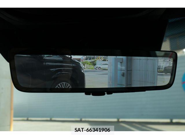 Lexus LS 2021-01 8880516-8