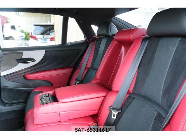Lexus LS 2021-07 8880518-20