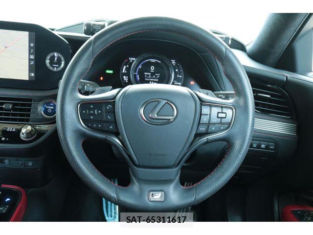 Lexus LS 2021-07 8880518-23