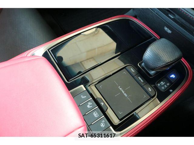 Lexus LS 2021-07 8880518-25