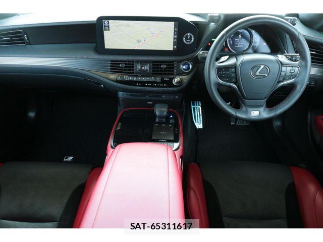 Lexus LS 2021-07 8880518-2