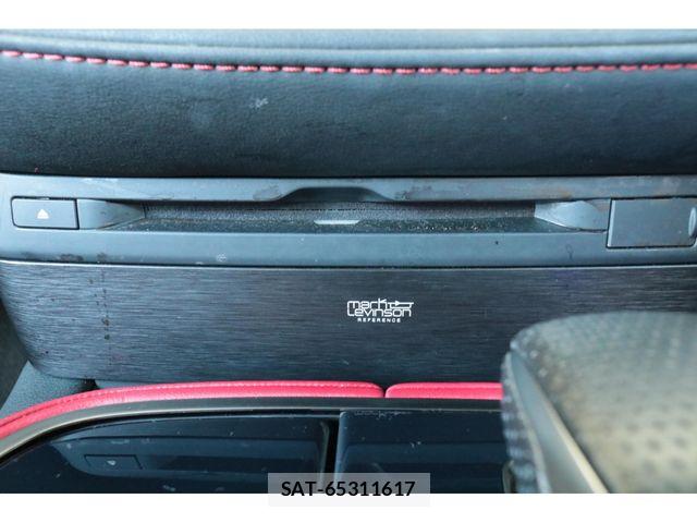 Lexus LS 2021-07 8880518-5