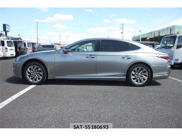 Lexus LS 2018-03 8883849-12