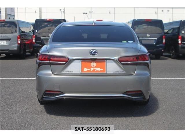 Lexus LS 2018-03 8883849-14