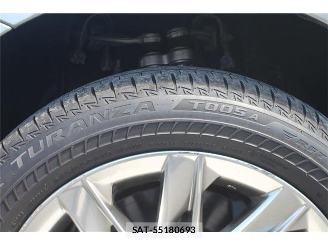 Lexus LS 2018-03 8883849-21