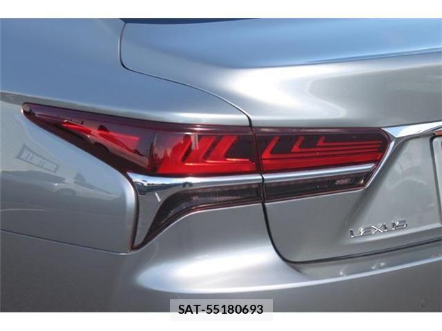 Lexus LS 2018-03 8883849-27