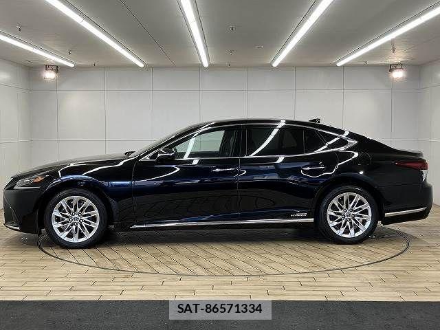 Lexus LS 2018-10 1496021-16