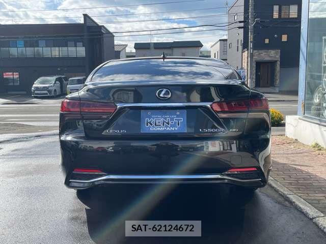 Lexus LS 2022-08 2248972-2