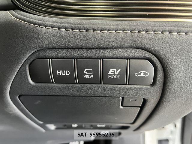 Lexus LS 2021-01 2299538-11