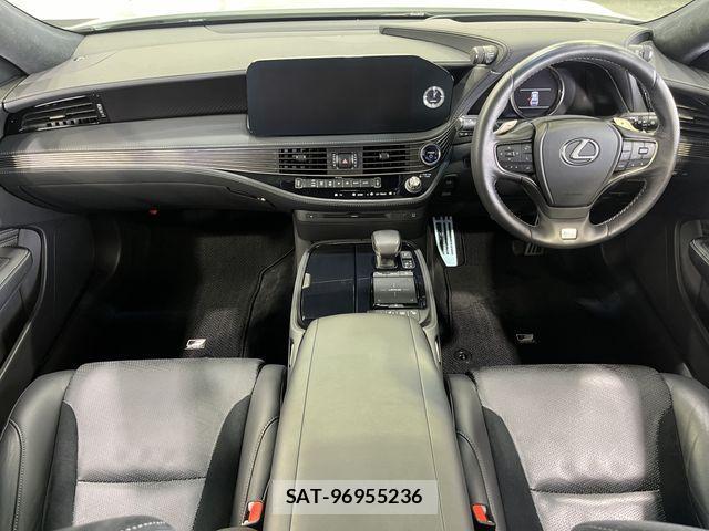 Lexus LS 2021-01 2299538-23