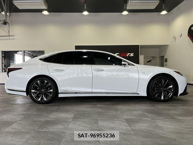 Lexus LS 2021-01 2299538-6