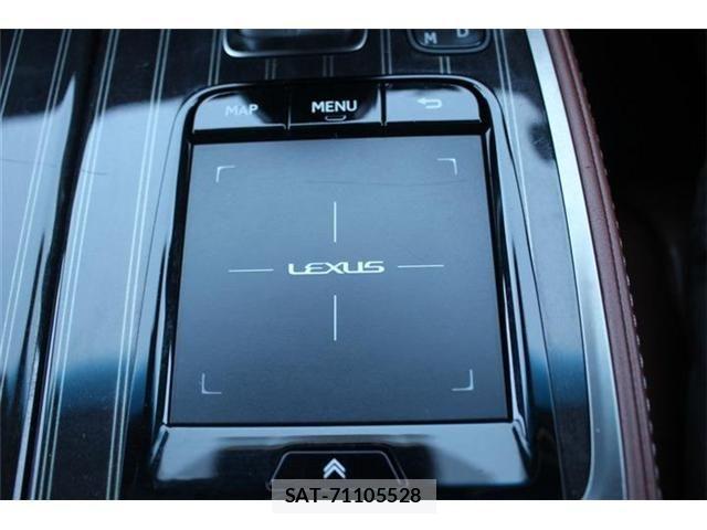 Lexus LS 2018-03 2962955-23