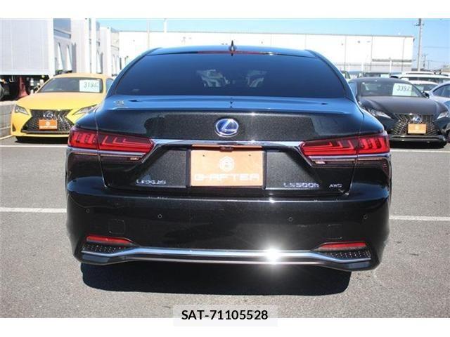 Lexus LS 2018-03 2962955-7